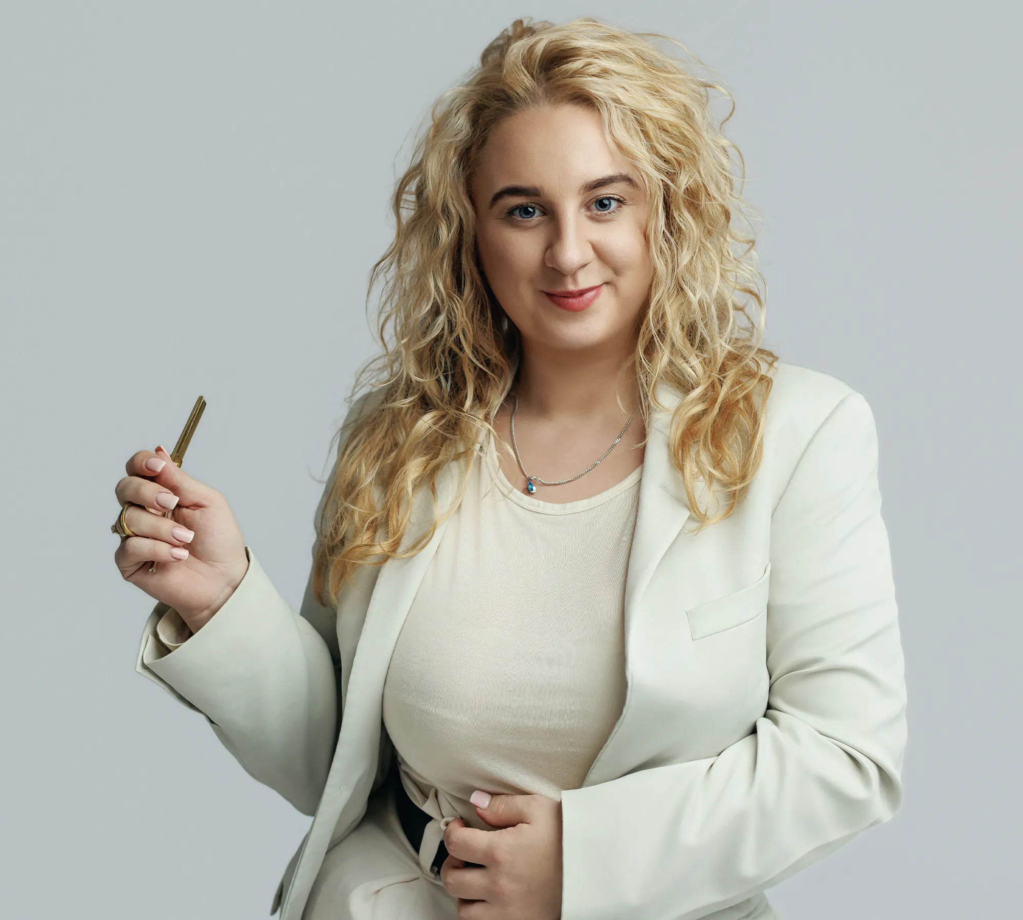 Portret pracowniczy kobiety podczas sesji biznesowej w Koszalinie